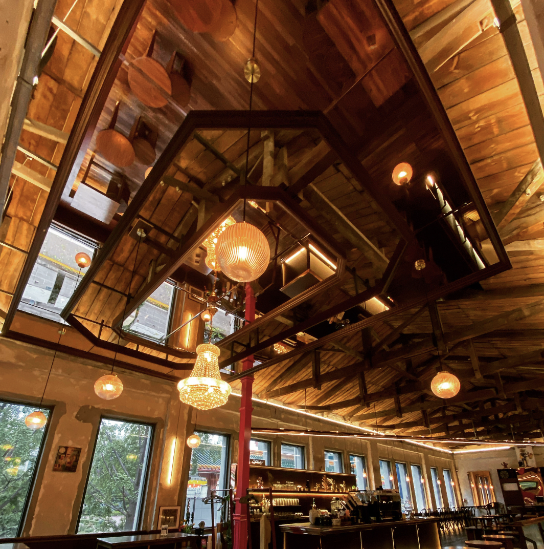 더스팟 패뷸러스